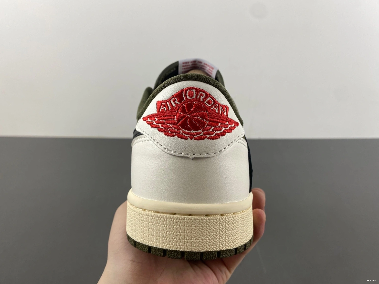 Scott Travis 1 OG Olive DM7866-200 Air Low Jordan 0329